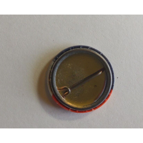 Michael Jackson Pin Badge Vintage Button Pinback King Of Pop SMALL Close Up - Picture 3 of 3